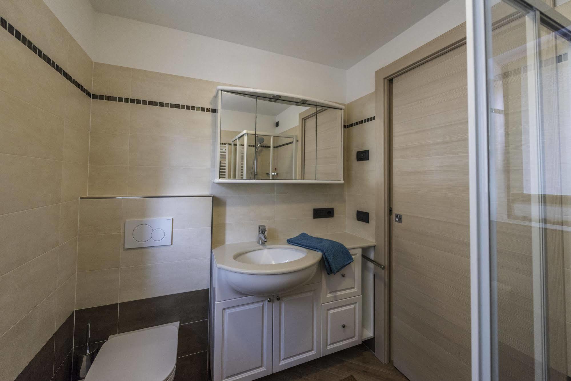 Appartamento Dina Livigno Luaran gambar