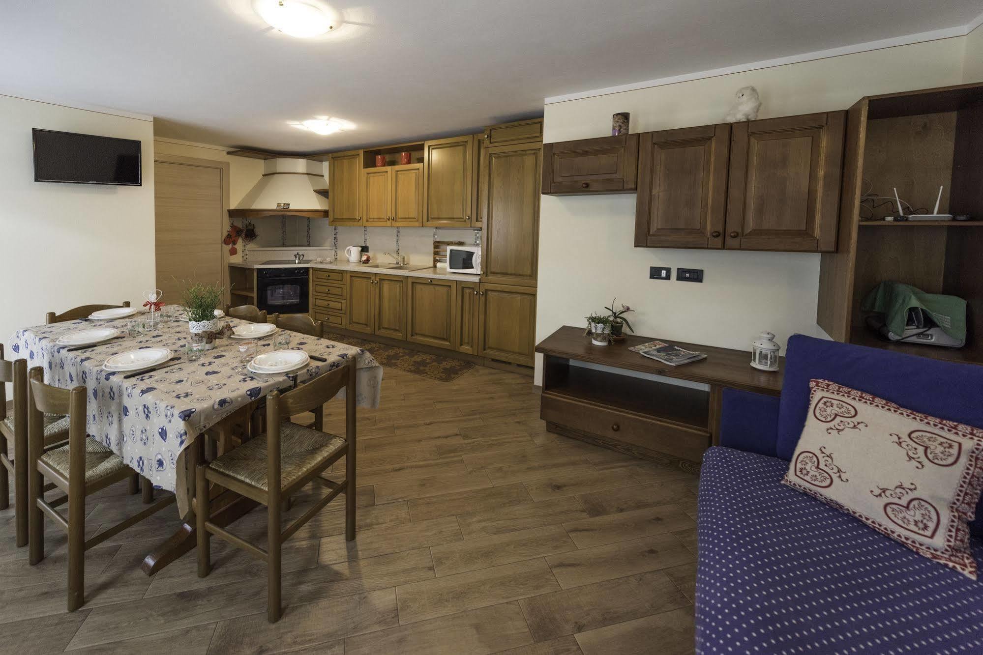 Appartamento Dina Livigno Luaran gambar